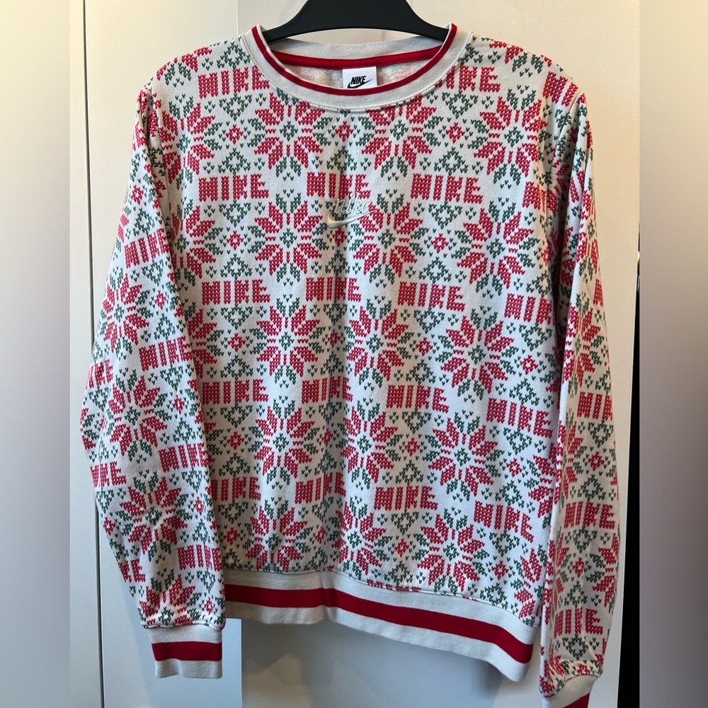 Nike Sweater